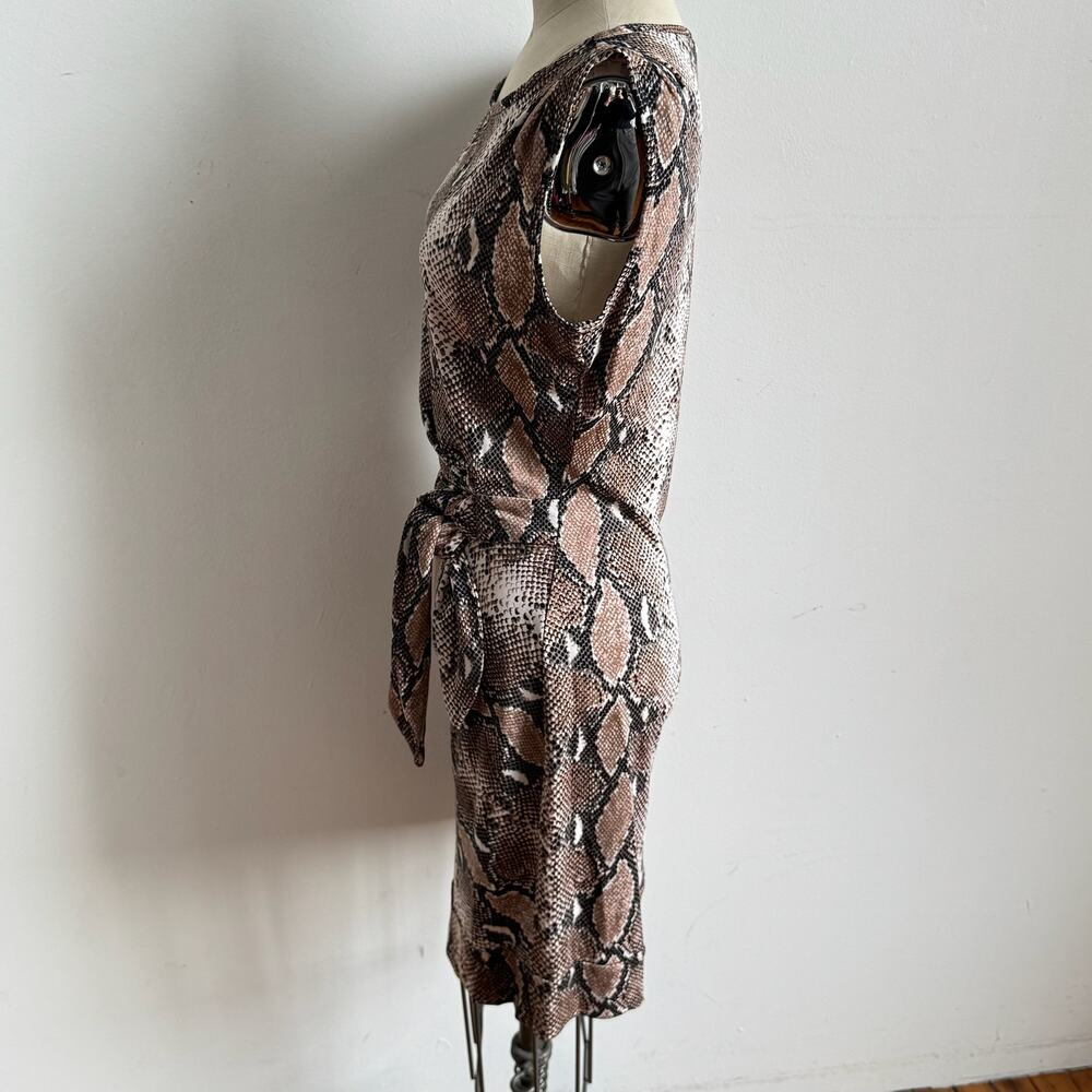 DIANE VON FURSTENBERG Silk Python Print Tie-Waist Dress - Picture 4 of 10
